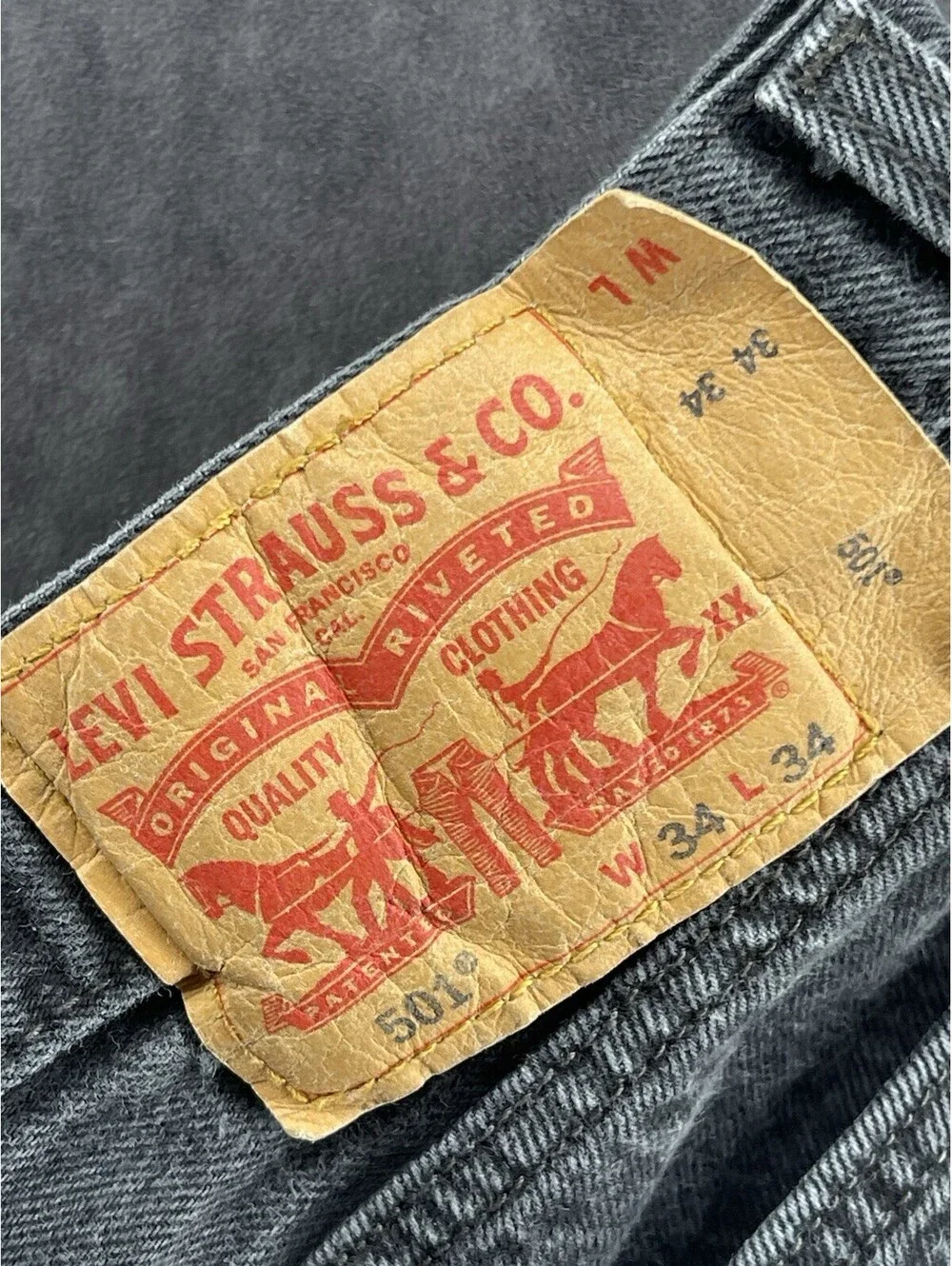 Levi’s 501 Men’s 34x34 Black Gray Jeans Straight Leg Vintage Classic